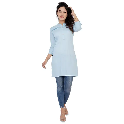 Women's Beautiful Rayon Solid Kurta