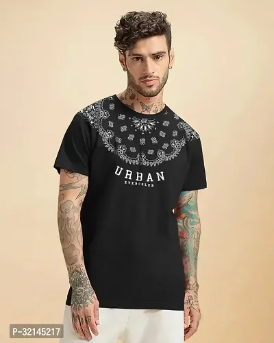 Reliable Black Cotton Blend Printed T-Shirt For Men