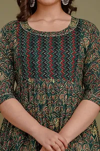 Beautiful Cotton Stitched Printed Maternity Feeding Kurta for Women-thumb4