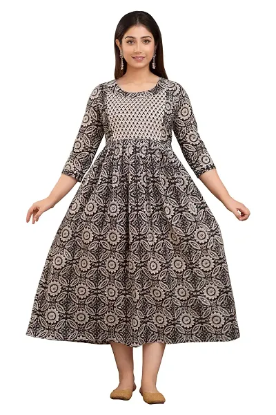 Stylish Rayon Printed Flared Kurta