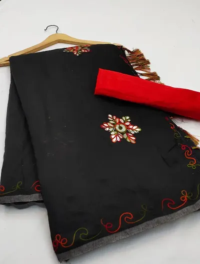 Beautiful Chanderi Saree With Blouse Piece For Women