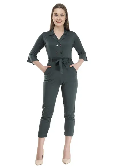 AAKRITHI Women Solid Jumpsuit
