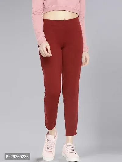 Stylish Maroon Cotton Blend Solid Mid-Rise Capris For Women-thumb0