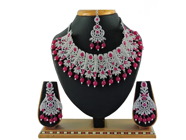 Must Have Jewellery Set 