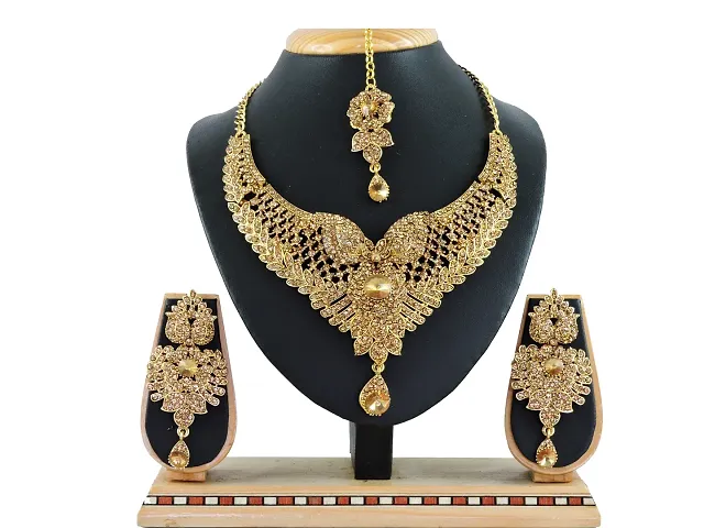 Must Have Jewellery Set 