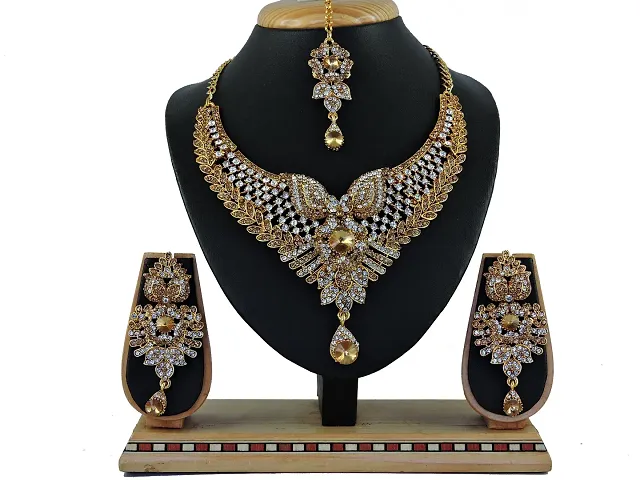 Trendy Alloy Necklace Set