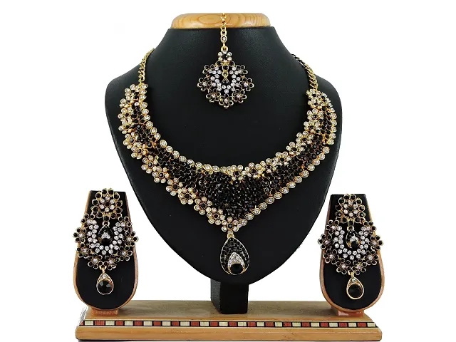 Trendy Alloy Necklace Set