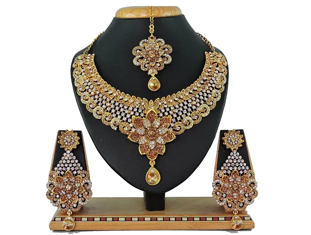 Must Have Jewellery Set 