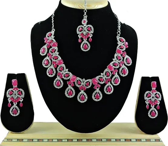 Must Have Jewellery Set 