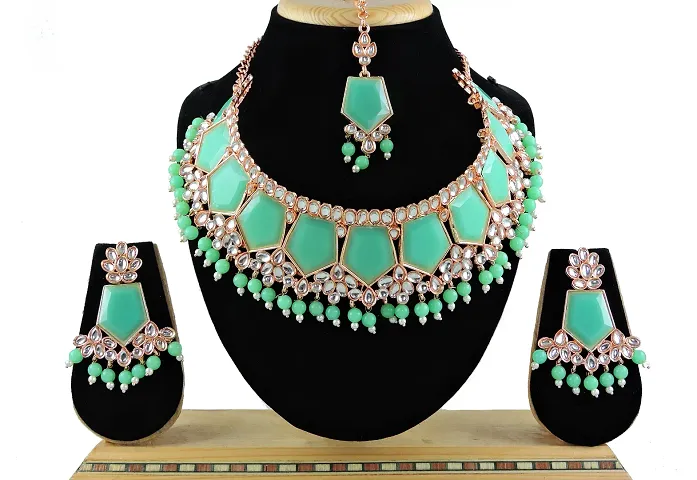 Trendy Alloy Necklace Set