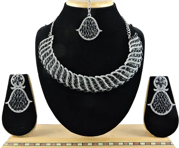 Trendy Alloy Necklace Set