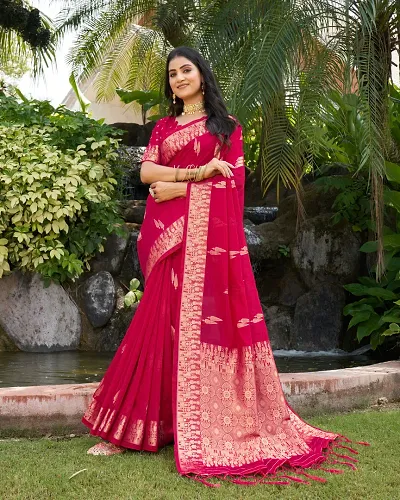 Must Have Pure Silk Saree with Blouse piece 