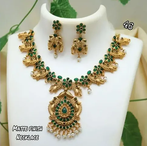 Traditional Plated Alloy Fancy Jewellery Set