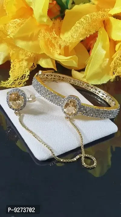 Bracelet With Ring Golden