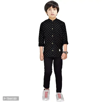 Made In The Shade Boy's Cotton Short Printed Kurta and Solid Trouser Set, 100% Cotton,-thumb0