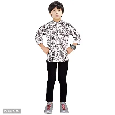 Made In The Shade Boy's Cotton Short Printed Kurta and Solid Trouser Set, 100% Cotton,