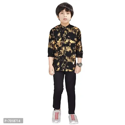 Made In The Shade Boy's Cotton Short Printed Kurta and Solid Trouser Set, 100% Cotton,