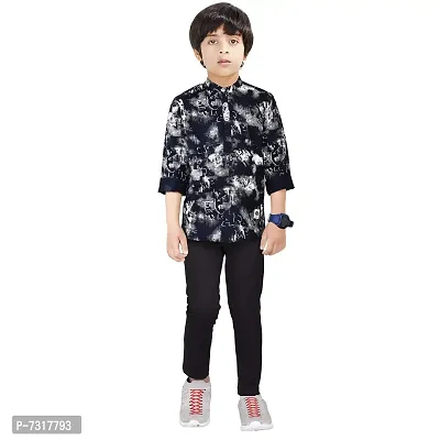 Made In The Shade Boy's Cotton Short Graphic Print Navy White Kurta and Solid Black Trouser Set, 100% Cotton, 6-7 Years