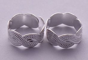 Silver Plated Toe Ring-thumb1