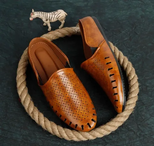 Austrich Trendy Men Casual Beige Color Shoes Mule
