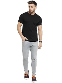 Men Cotton Solid Casual T-Shirt-thumb4