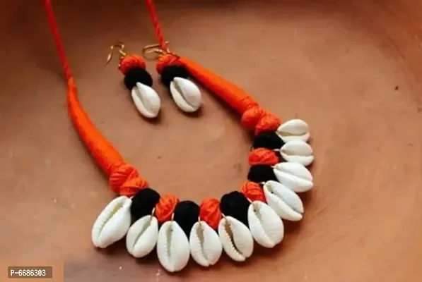 Stylish Elegant Neckpiece with Earrings-thumb0