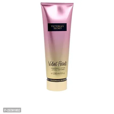 Victoria's VELVET PETALS fragrance body lotion  (236 ml)