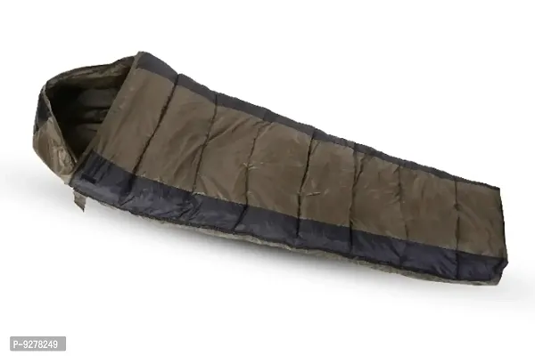Mount Gear Light weight sleeping bag used upto +5 degree-thumb0