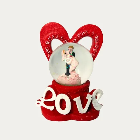 Love Couple Showpiece with Romantic Couple Statue Showpiece Gift for Valentine, Birthday (Red)