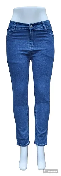 Stylish Dobby Ankle Jeans For Women