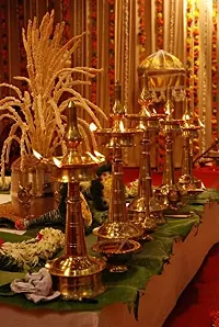 Denique Traditional Kerala Brass Oil/Ghee Diya, Deepak, Lamp | Designer Long Diyas for Home, Pooja Room, Pancharti | Panchmukhi Pital Diya for Puja, Decoration, Aarti, Diwali (Pack of  1-thumb3