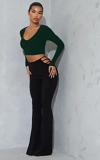 Casual Polyester Blend V Neck Long Sleeves Stylish Crop Top-thumb2