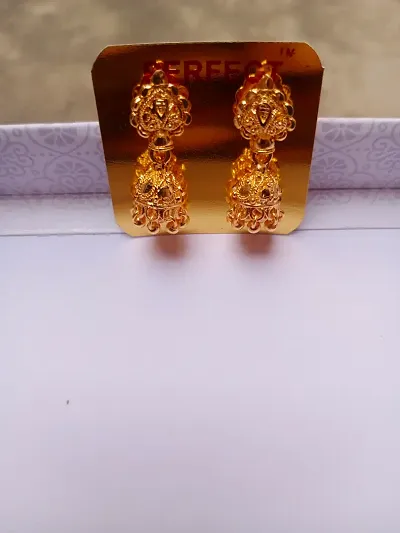 Shaggy round hood earings for women party and ethnic wear