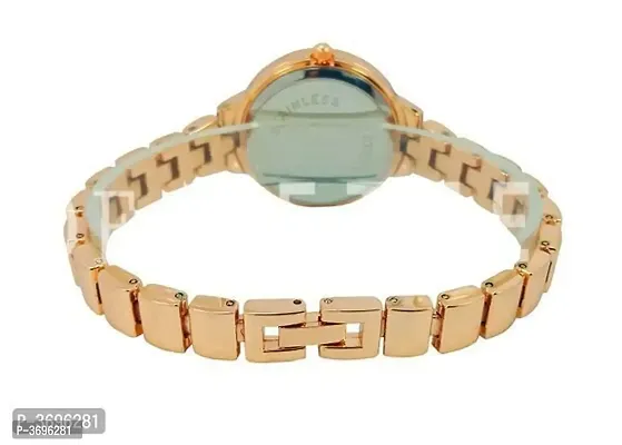 Women's Golden Analog Watch With Metal Strap-thumb3