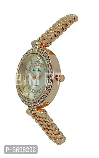 Women's Golden Analog Watch With Metal Strap-thumb1