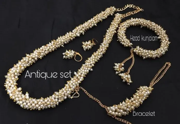 Trendy Pearl Jewellery Set 