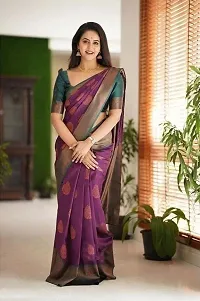 Stylish Purple Silk Blend Saree With Blouse Piece For Women-thumb2