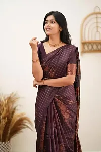 Stylish Purple Silk Blend Saree With Blouse Piece For Women-thumb2