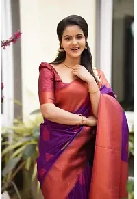 Stylish Purple Silk Blend Saree With Blouse Piece For Women-thumb2