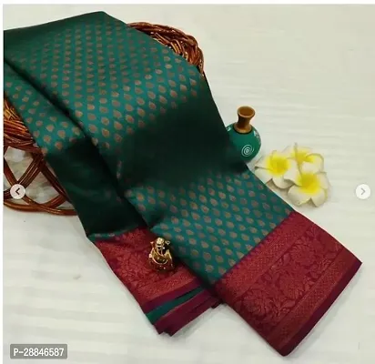 Stylish Green Silk Blend Saree With Blouse Piece For Women-thumb0