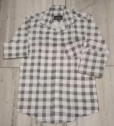 Classic Checked Casual Shirts for Men