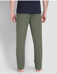 Stylish Green Cotton Solid Regular Track Pant For Men-thumb1