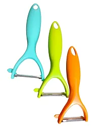 MULTI COLOURED 3 PIECE OF VEGITABLE AND FRUIT PEELER-thumb4