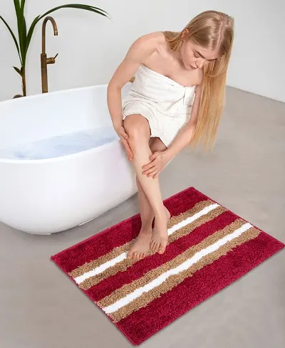 Microfiber Classy Exclusive Anti-Skid Bathmats (37X57 Cm)