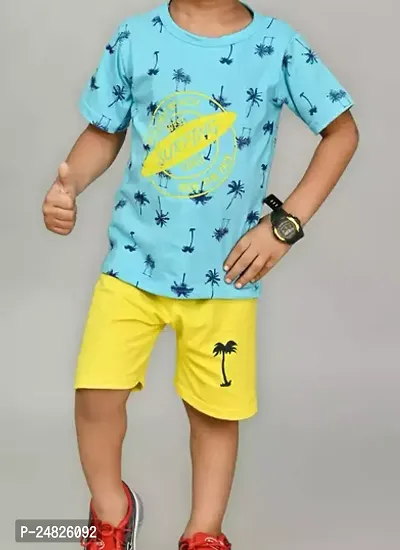 Fabulous Blue Cotton Printed T-Shirts with Shorts For Boys