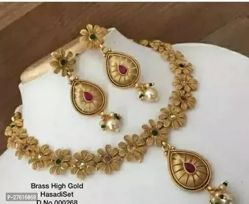 Stylish Golden Brass Jewellery Set For Women-thumb0