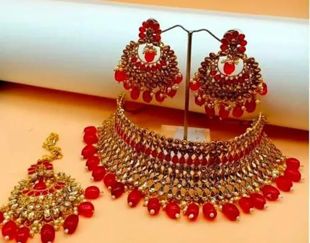 Traditional Alloy Necklace Maangtika With Earrings Jewellery Set For Women