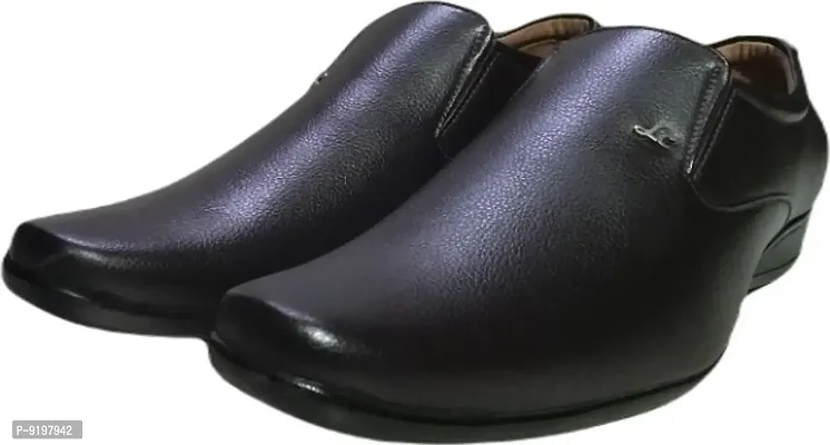 Classy Synthetic Patent Solid Formal Shoes for Men