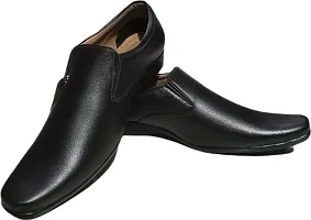 Classy Synthetic Patent Solid Formal Shoes for Men-thumb2