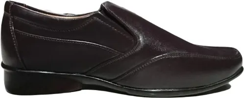Classy Synthetic Leather Solid Formal Shoes for Men-thumb1